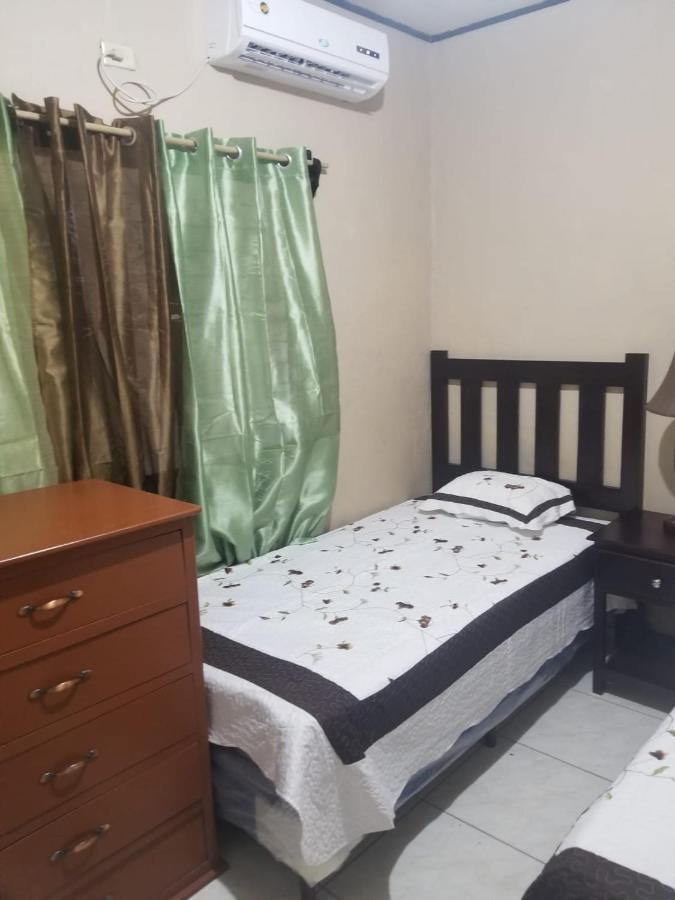 Elizabeth Enchantments La Ceiba Kültér fotó